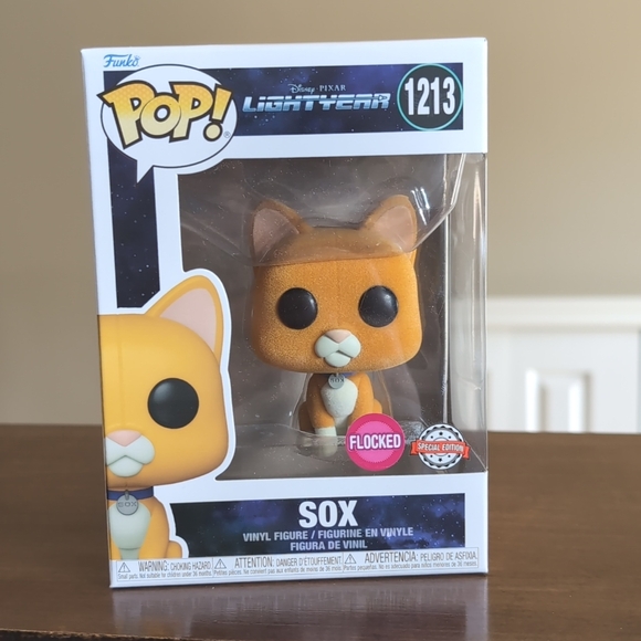Disney Lightyear Funko Pop Flocked Special Edition Sox NEW - Picture 1 of 8
